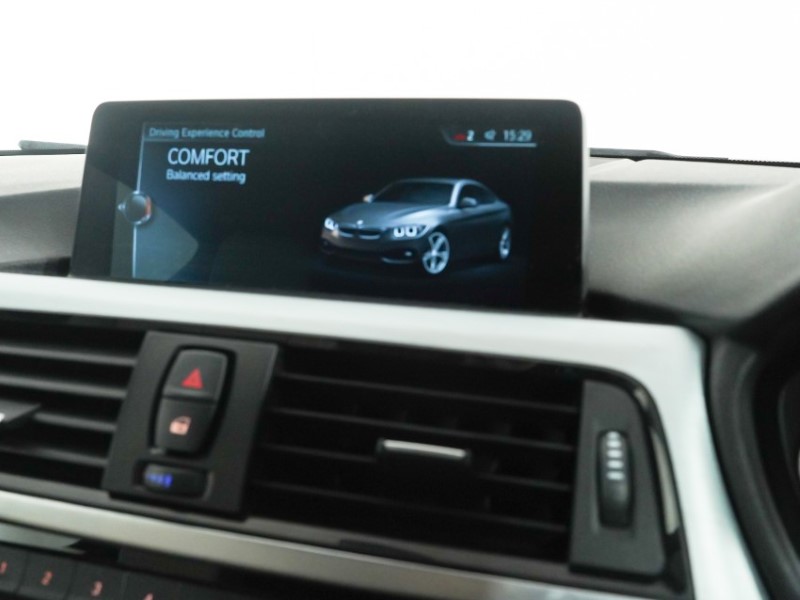 2016 (66) BMW 4 SERIES 420d [190] M Sport 2dr Auto [Professional Media] 5279601