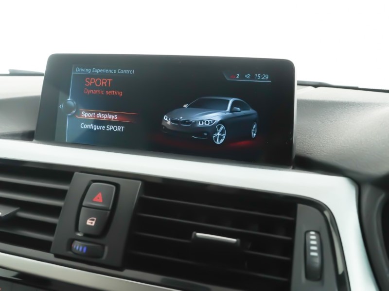 2016 (66) BMW 4 SERIES 420d [190] M Sport 2dr Auto [Professional Media] 5279600