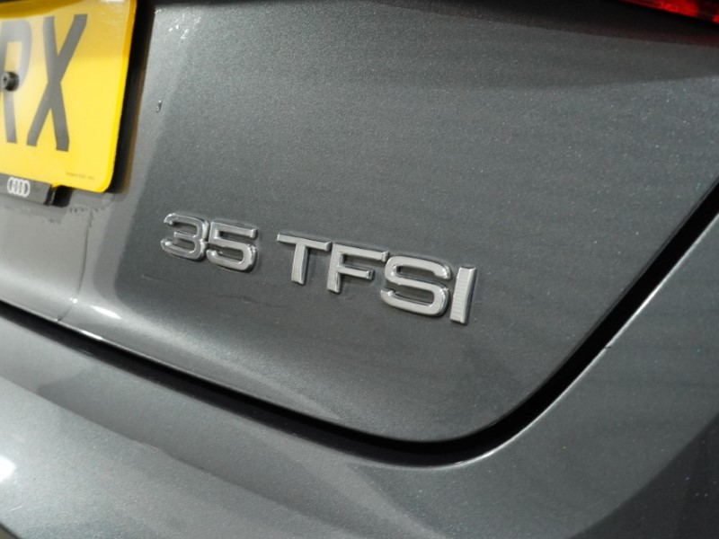 2020 (70) AUDI A3 35 TFSI Black Edition 5dr 5269172