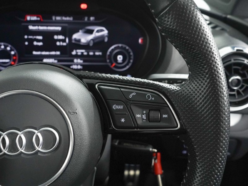 2020 (70) AUDI A3 35 TFSI Black Edition 5dr 5269190