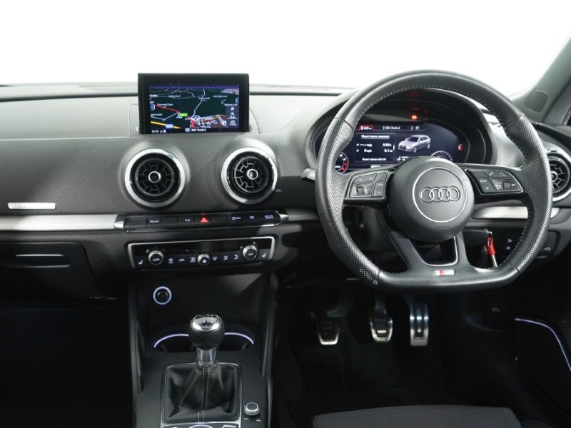 2020 (70) AUDI A3 35 TFSI Black Edition 5dr 5269176