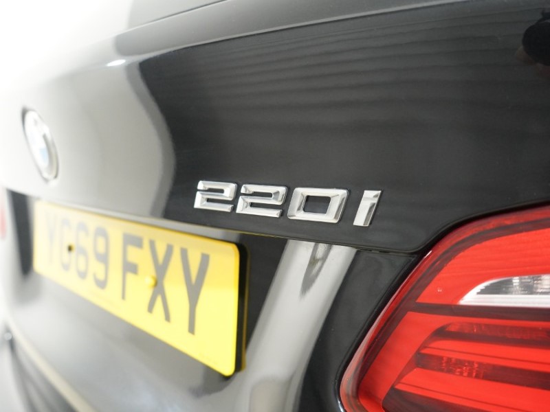 2019 (69) BMW 2 SERIES 220i Luxury 5dr DCT 5292467