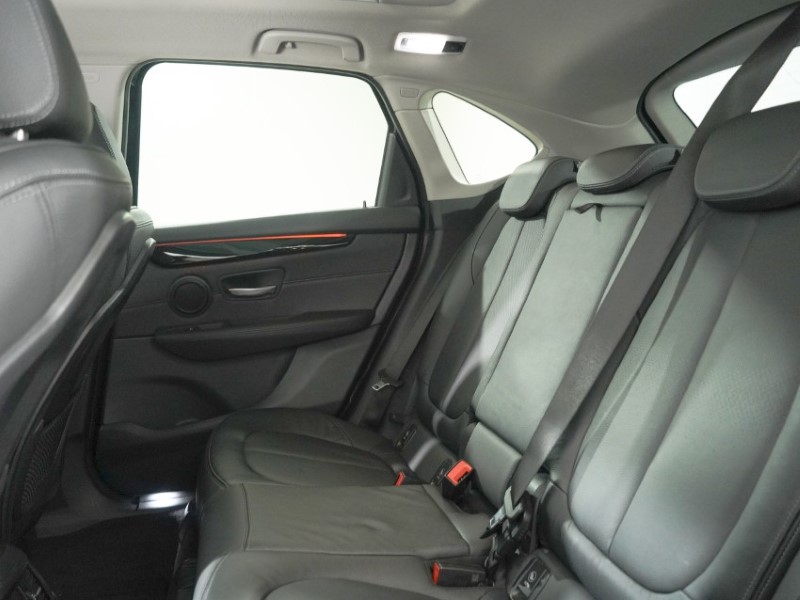 2019 (69) BMW 2 SERIES 220i Luxury 5dr DCT 5292354