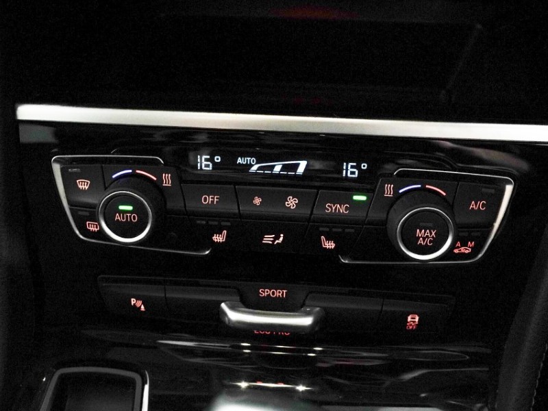 2019 (69) BMW 2 SERIES 220i Luxury 5dr DCT 5292373