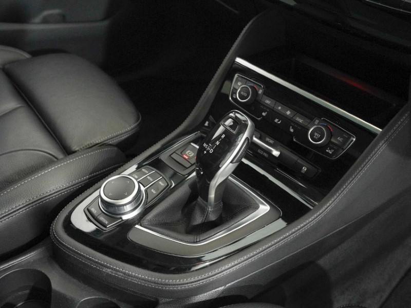 2019 (69) BMW 2 SERIES 220i Luxury 5dr DCT 5292388