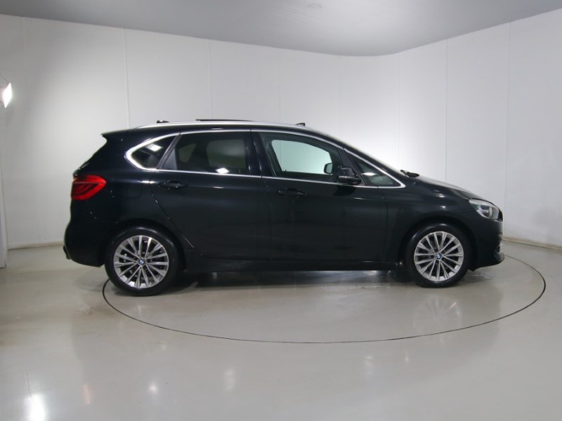 2019 (69) BMW 2 SERIES 220i Luxury 5dr DCT 5279795