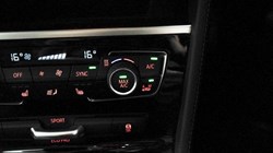 2019 (69) BMW 2 SERIES 220i Luxury 5dr DCT 5292374