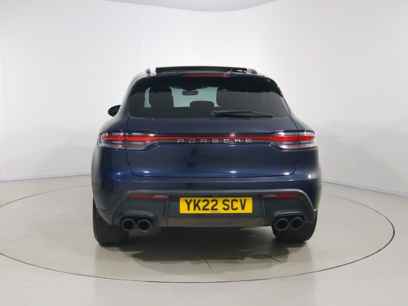 2022 (22) PORSCHE MACAN 5dr PDK 5274101