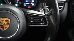 2022 (22) PORSCHE MACAN 5dr PDK 5274082