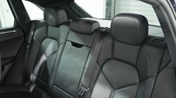 2022 (22) PORSCHE MACAN 5dr PDK 5274067