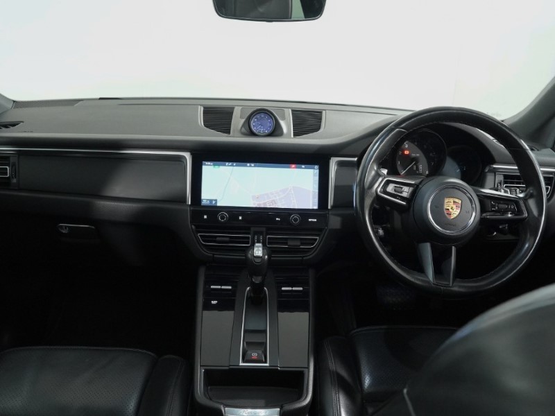 2022 (22) PORSCHE MACAN 5dr PDK 5274069