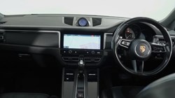2022 (22) PORSCHE MACAN 5dr PDK 5274069
