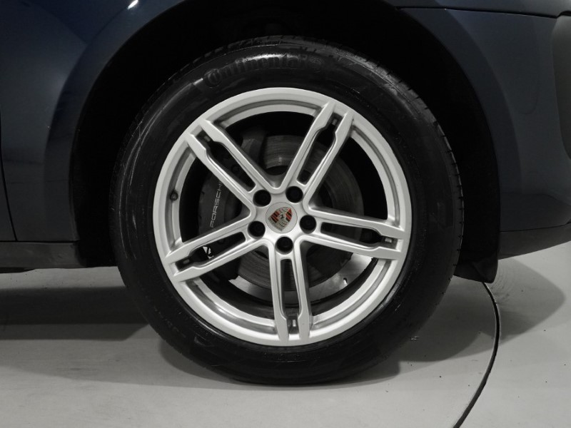 2022 (22) PORSCHE MACAN 5dr PDK 5274092