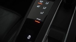 2022 (22) PORSCHE MACAN 5dr PDK 5274091