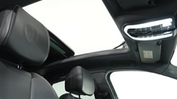 2022 (22) PORSCHE MACAN 5dr PDK 5274078