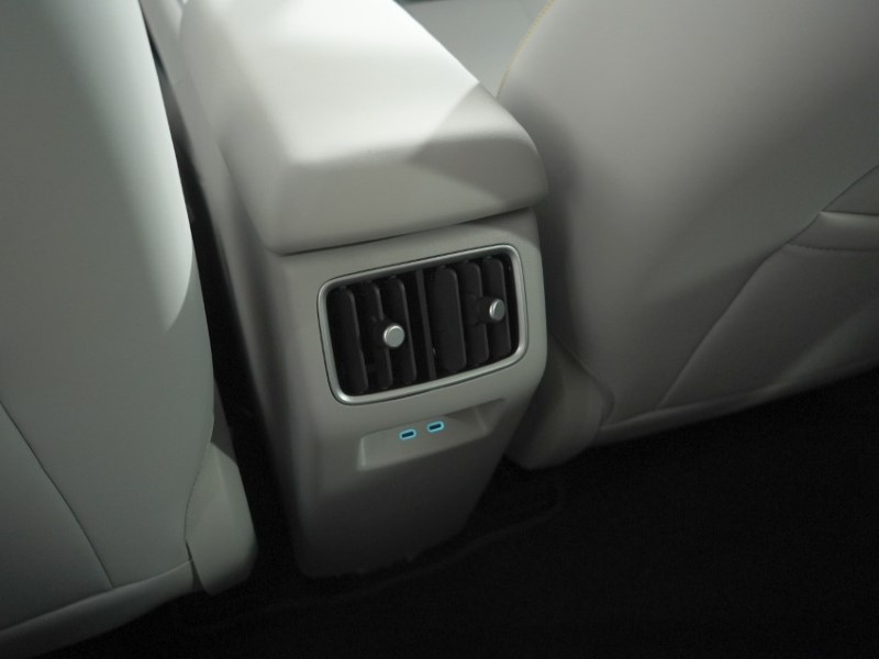  BYD DOLPHIN G 1.5 DM-i 212 Comfort 5dr Auto 5724829
