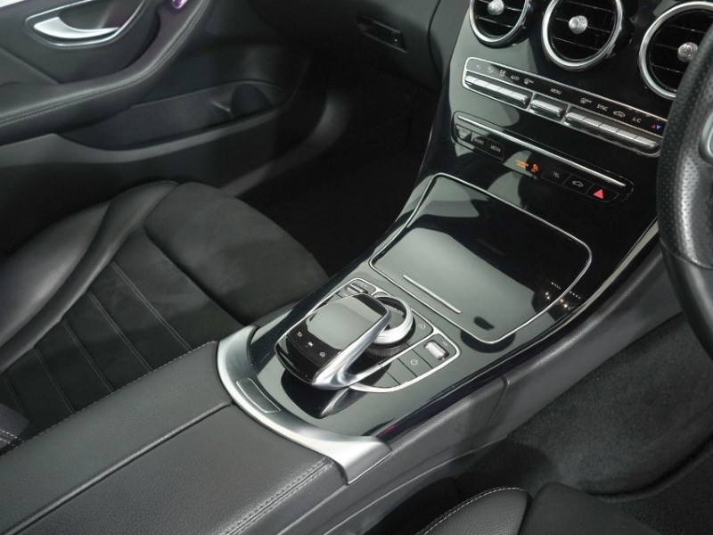 2019 (19) MERCEDES-BENZ C CLASS C200 AMG Line Premium 4dr 9G-Tronic 5334026