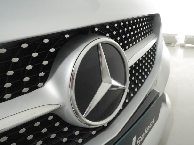 2019 (19) MERCEDES-BENZ C CLASS C200 AMG Line Premium 4dr 9G-Tronic 5334017