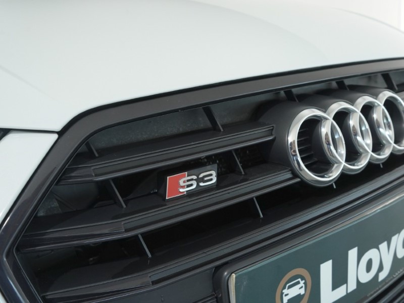 2018 (18) AUDI A3 S3 TFSI Quattro Black Edition 5dr S Tronic 5337001