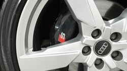 2018 (68) AUDI Q5 S Quattro 5dr Tip Auto 5321646