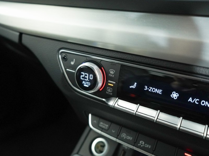 2018 (68) AUDI Q5 S Quattro 5dr Tip Auto 5321677