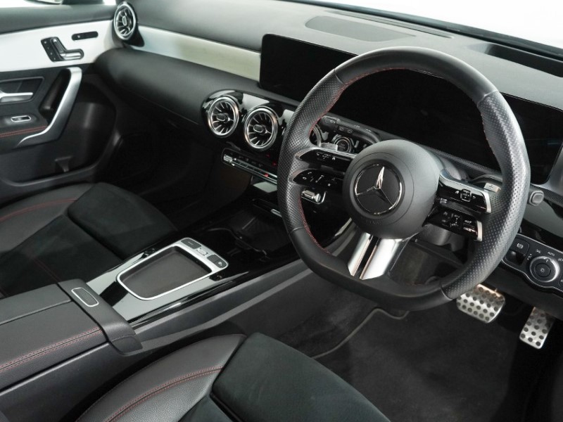 2023 (23) MERCEDES-BENZ A CLASS A200 AMG Line Premium Plus 5dr Auto 5335744