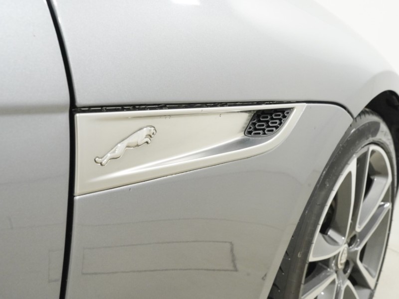 2021 (21) JAGUAR F-TYPE 2.0 P300 R-Dynamic 2dr Auto 5333572