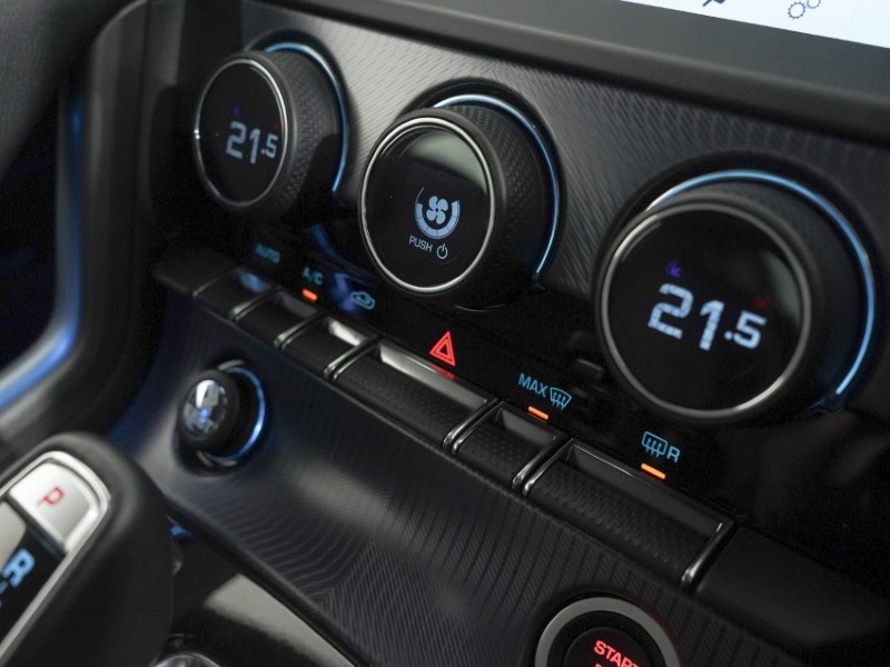 2021 (21) JAGUAR F-TYPE 2.0 P300 R-Dynamic 2dr Auto 5333597