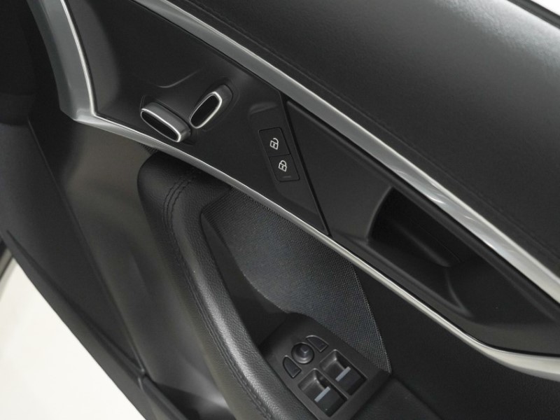 2021 (21) JAGUAR F-TYPE 2.0 P300 R-Dynamic 2dr Auto 5333575