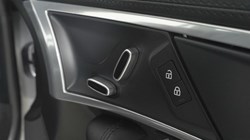 2021 (21) JAGUAR F-TYPE 2.0 P300 R-Dynamic 2dr Auto 5333602