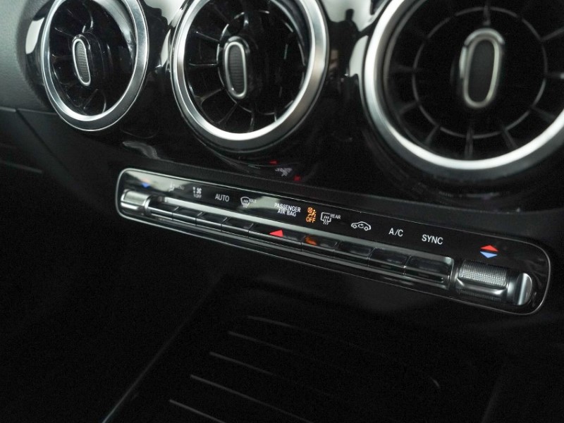 2020 (70) MERCEDES-BENZ GLA 200 Sport 5dr Auto 5393269