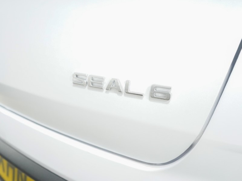 2026 (26) BYD SEAL 6 1.5 DM-i Boost 4dr e-CVT 5376876