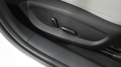 2026 (26) BYD SEAL 6 1.5 DM-i Boost 4dr e-CVT 5376896