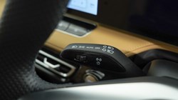2025 (75) MG MOTOR UK HS 1.5 T-GDI Hybrid PLUS Trophy 5dr Auto 5388913