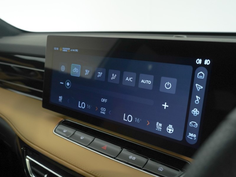 2025 (75) MG MOTOR UK HS 1.5 T-GDI Hybrid PLUS Trophy 5dr Auto 5388918