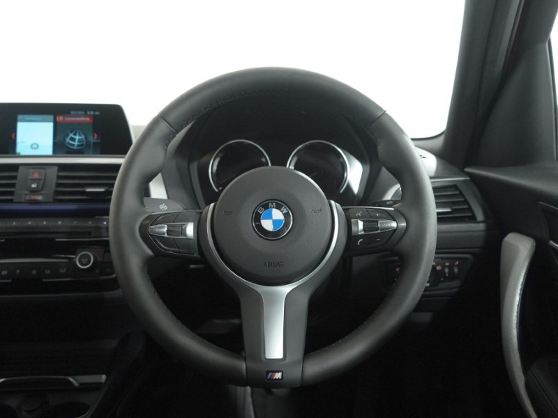 2019 (19) BMW 1 SERIES 116d M Sport 5dr 5393602