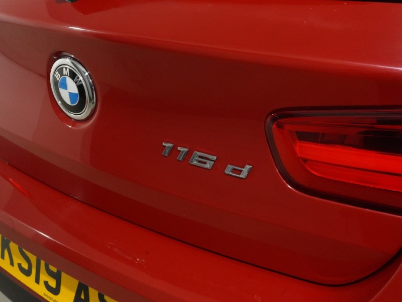 2019 (19) BMW 1 SERIES 116d M Sport 5dr 5393595