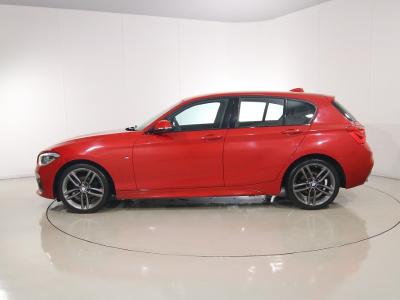 2019 (19) BMW 1 SERIES 116d M Sport 5dr 5393639