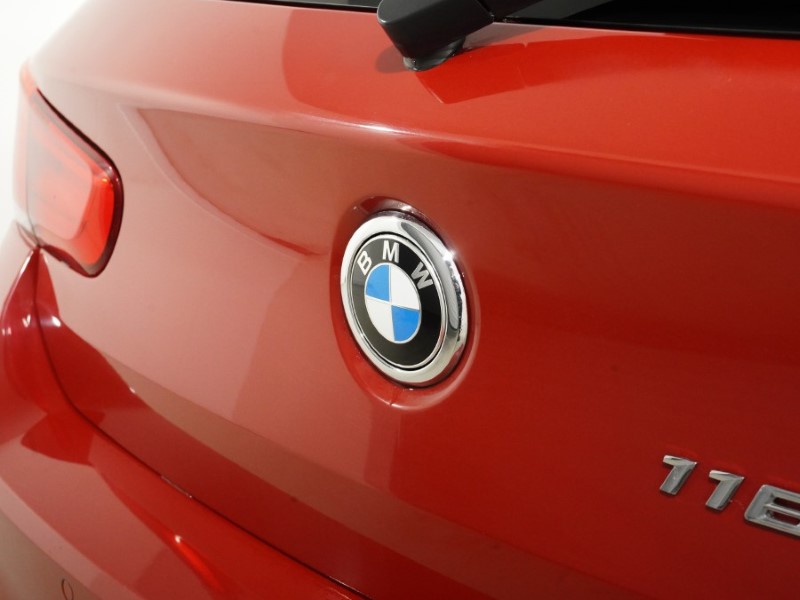2019 (19) BMW 1 SERIES 116d M Sport 5dr 5393596