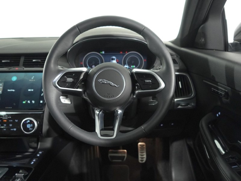 2024 (24) JAGUAR E-PACE 1.5 P300e R-Dynamic SE Black 5dr Auto 5392237