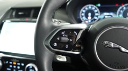 2024 (24) JAGUAR E-PACE 1.5 P300e R-Dynamic SE Black 5dr Auto 5392244