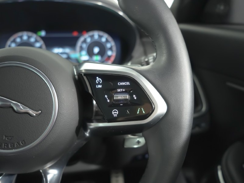 2024 (24) JAGUAR E-PACE 1.5 P300e R-Dynamic SE Black 5dr Auto 5392241
