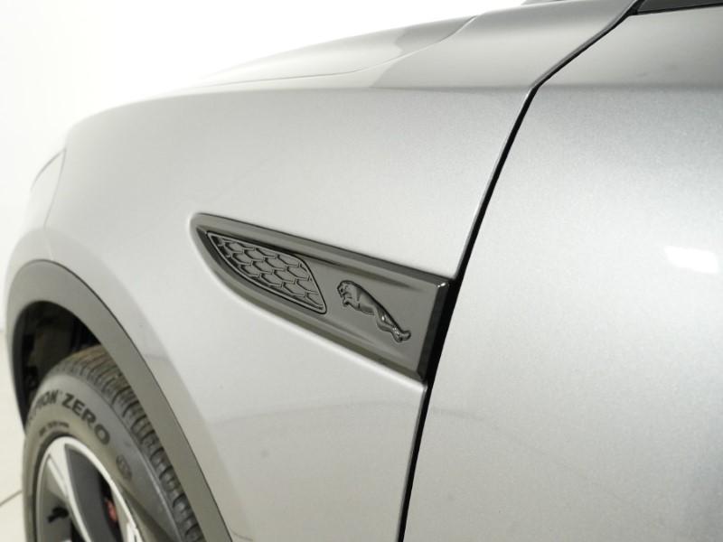 2024 (24) JAGUAR E-PACE 1.5 P300e R-Dynamic SE Black 5dr Auto 5392226