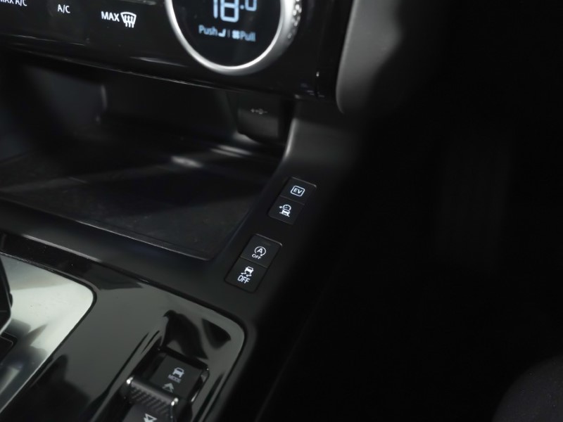 2024 (24) JAGUAR E-PACE 1.5 P300e R-Dynamic SE Black 5dr Auto 5392250