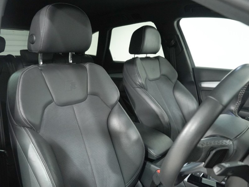 2020 (70) AUDI Q5 40 TDI Quattro S Line 5dr S Tronic 5395016