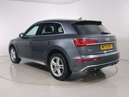 2020 (70) AUDI Q5 40 TDI Quattro S Line 5dr S Tronic