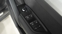 2020 (70) AUDI Q5 40 TDI Quattro S Line 5dr S Tronic 5395021