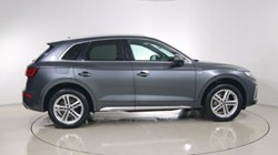 2020 (70) AUDI Q5 40 TDI Quattro S Line 5dr S Tronic 5395058