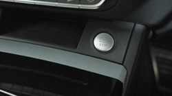 2020 (70) AUDI Q5 40 TDI Quattro S Line 5dr S Tronic 5395036