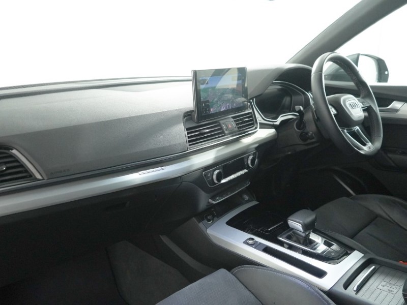 2020 (70) AUDI Q5 40 TDI Quattro S Line 5dr S Tronic 5395000